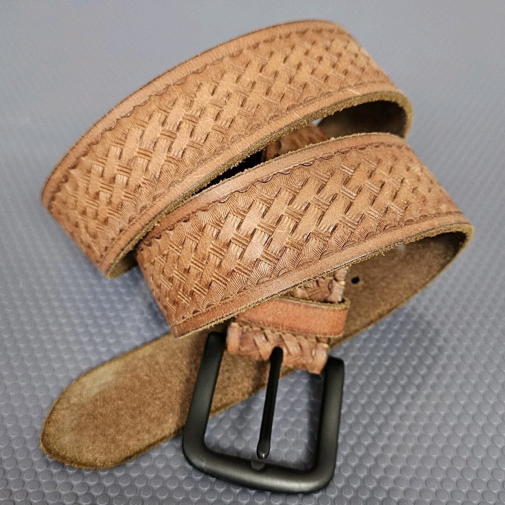 Hollister‎ Mens 32.5-35.5" Tooled Woven Pattern Brown Leather Belt